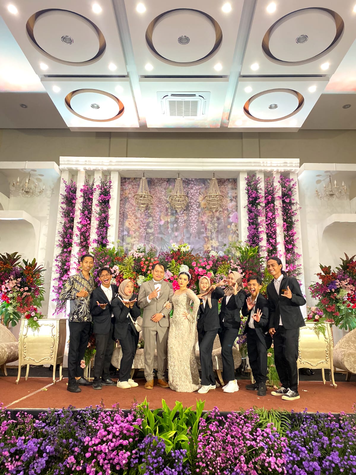 Kru Pelaminan Tetepan Wedding Organizer